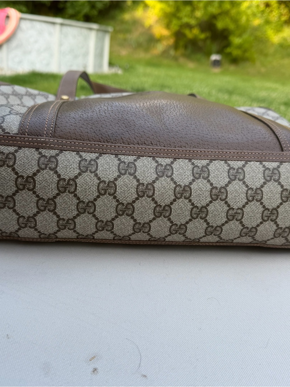 Gucci Brown GG Supreme Canvas Tote - Picture 14 of 15